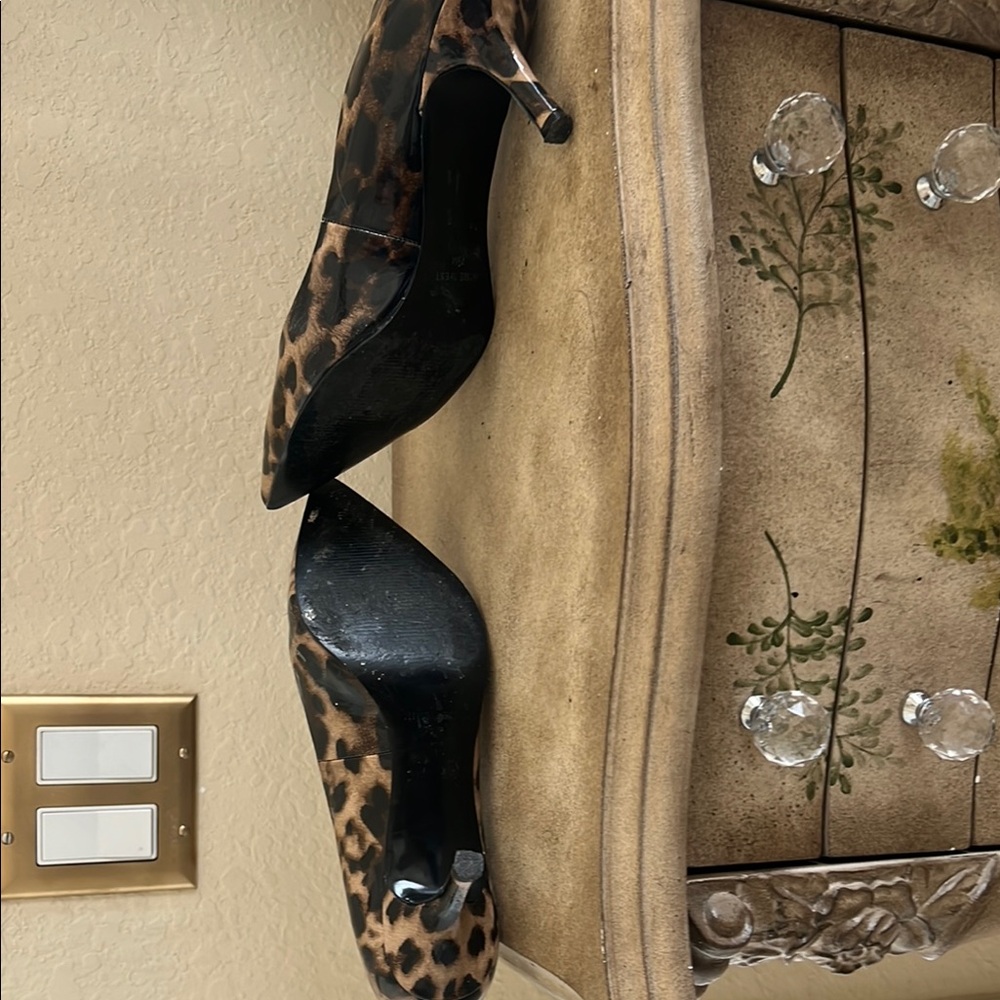 Leopard Print Heels - Picture 4 of 4